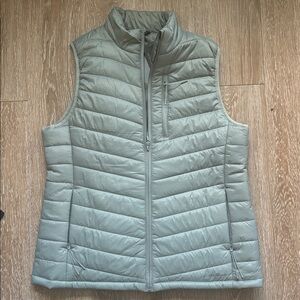 New! Eddie Bauer Sage Green Quilted Alpine Vest, Large